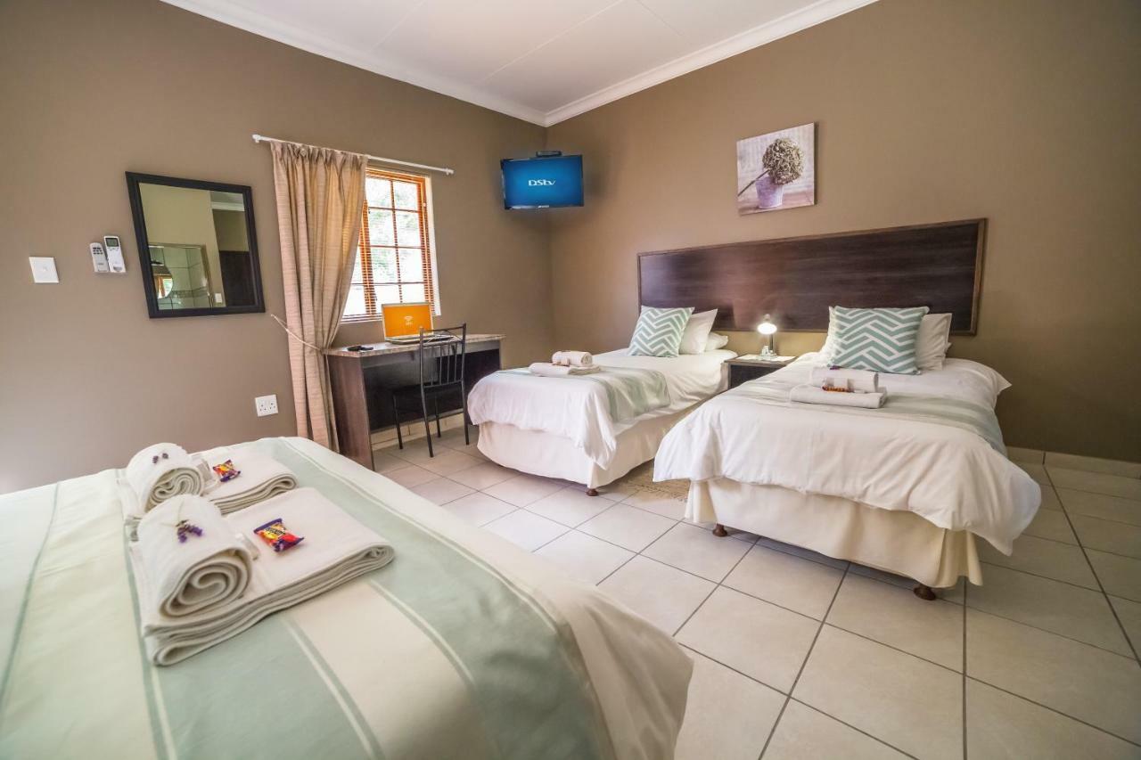 Beryl1 Guest House Клерксдорп Экстерьер фото