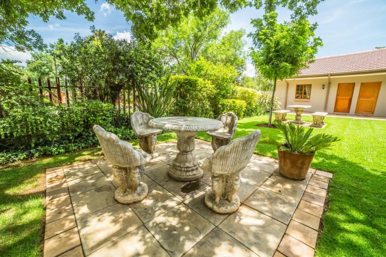 Beryl1 Guest House Клерксдорп Экстерьер фото